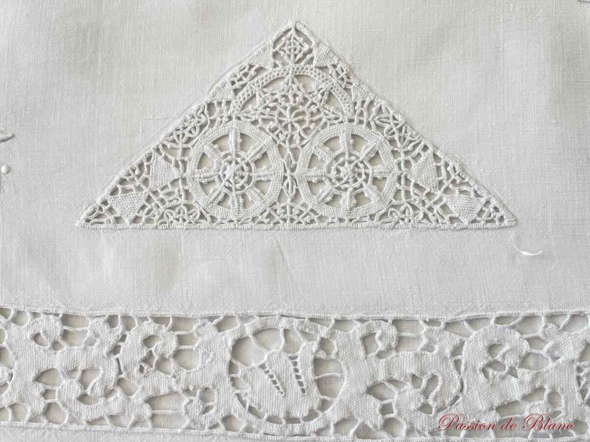 Grand drap broderie aiguille lin fin GL