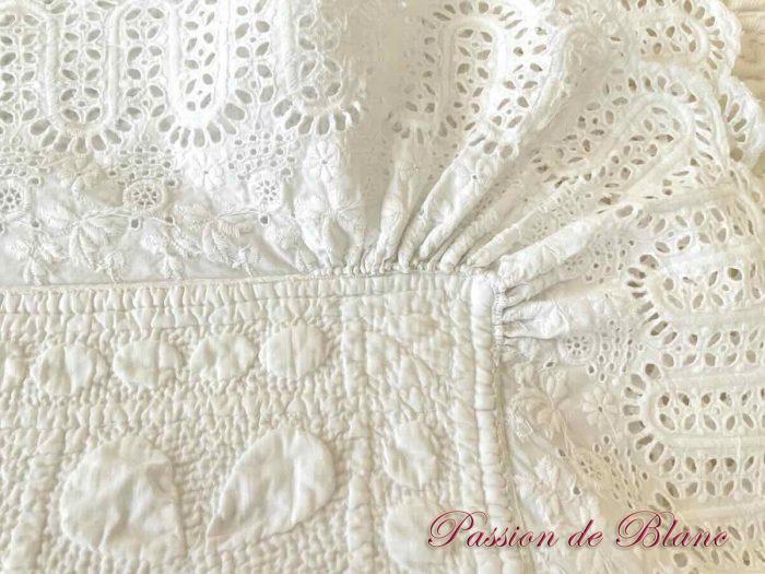 Couverture Bébé,Pétasson, Provence, broderie main, pur coton blanc – Image 4