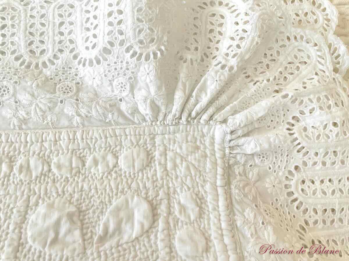 Couverture Bébé,Pétasson, Provence, broderie main, pur coton blanc – Image 4