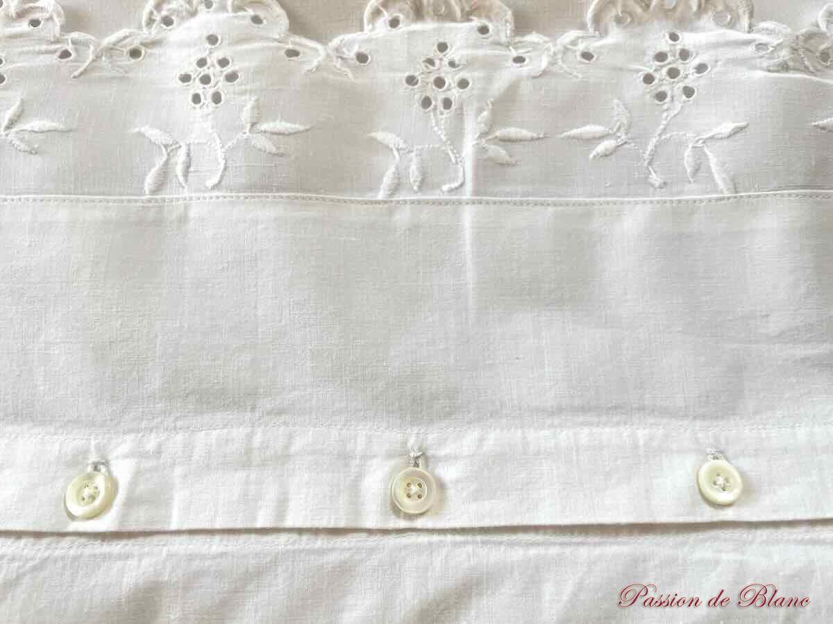 Belle taie festonnée avec broderie Anglaise et monogramme EH sur lin fin – Image 5