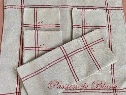 Torchons anciens avec liteaux rouges