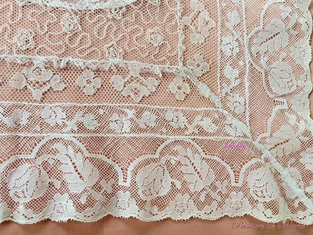 Grand napperon rectangle réalisé en dentelle fine genre Valencienne – Image 5
