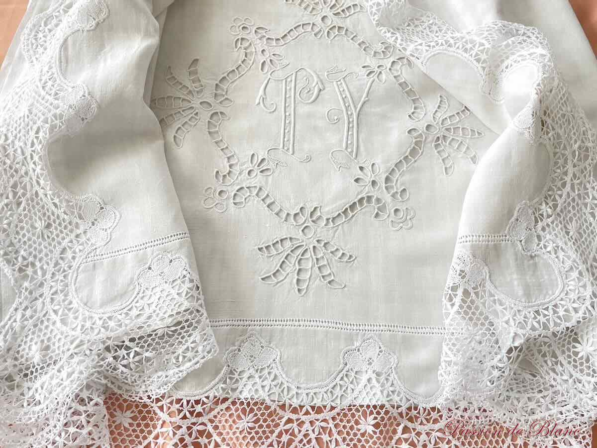 Drap lin PY broderie dentelle