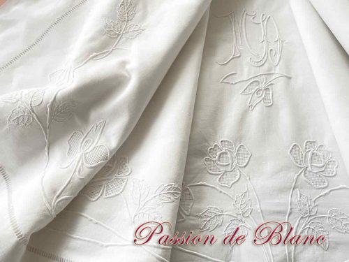 Drap MD fleurs jours échelle