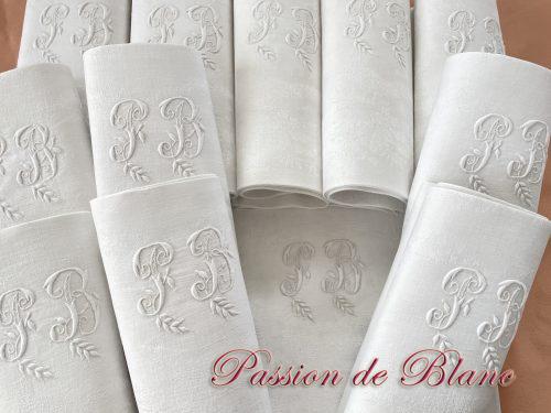 Lot douze serviettes PB damassé lin