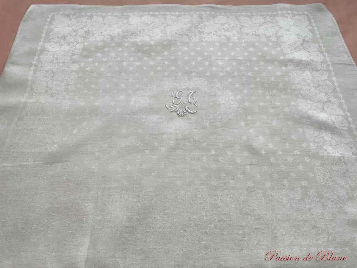 Lot 12 superbes grandes serviettes table en damassé de lin fin écru, monogramme GT – Image 2