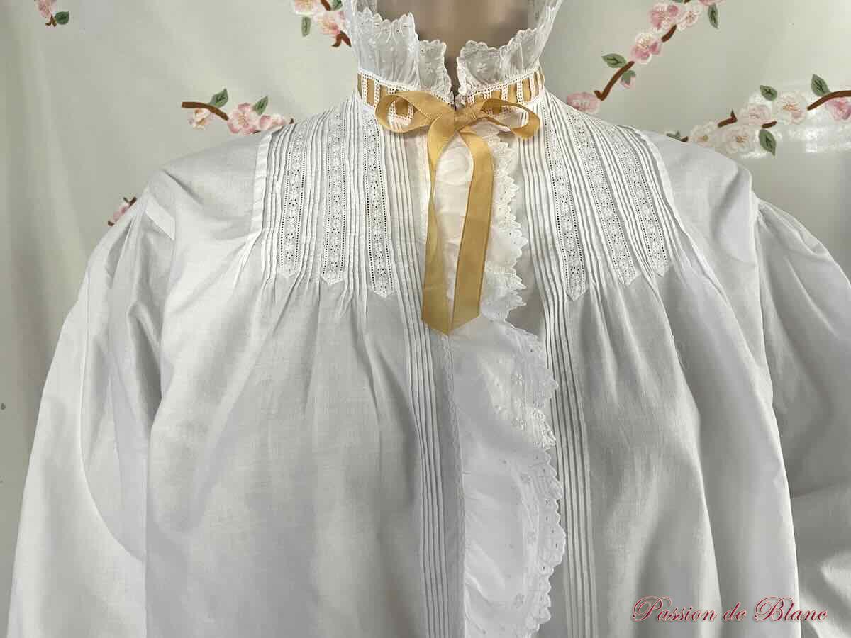 Chemisier manches longues enjolivé de volants, plis nervurés fait main – Image 5