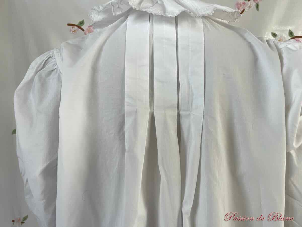 Chemise de nuit : col et poignets à volants sur toile de coton – Image 2