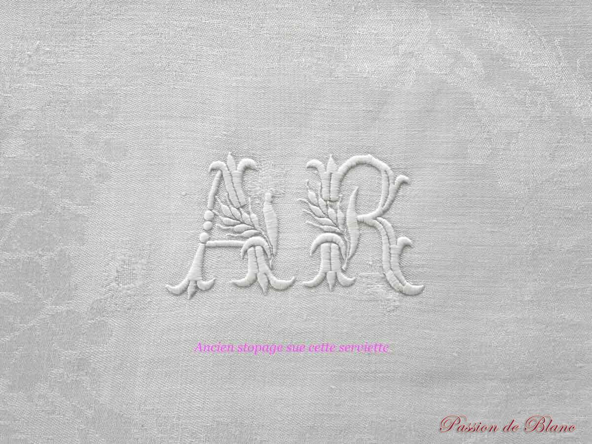 Lot grandes serviettes de table en damassé de lin fin avec épis de blé oiseaux et monogramme AR – Image 7