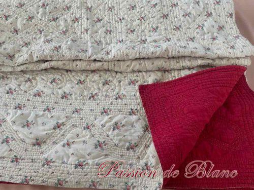 Couverture piquée main boutis