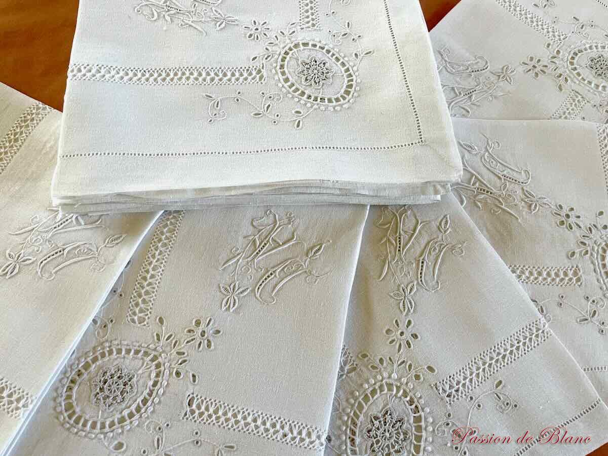 Grandes serviettes lin broderie aiguille - monos DA