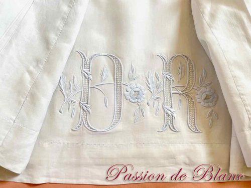 Drap fil lin DR broderie main