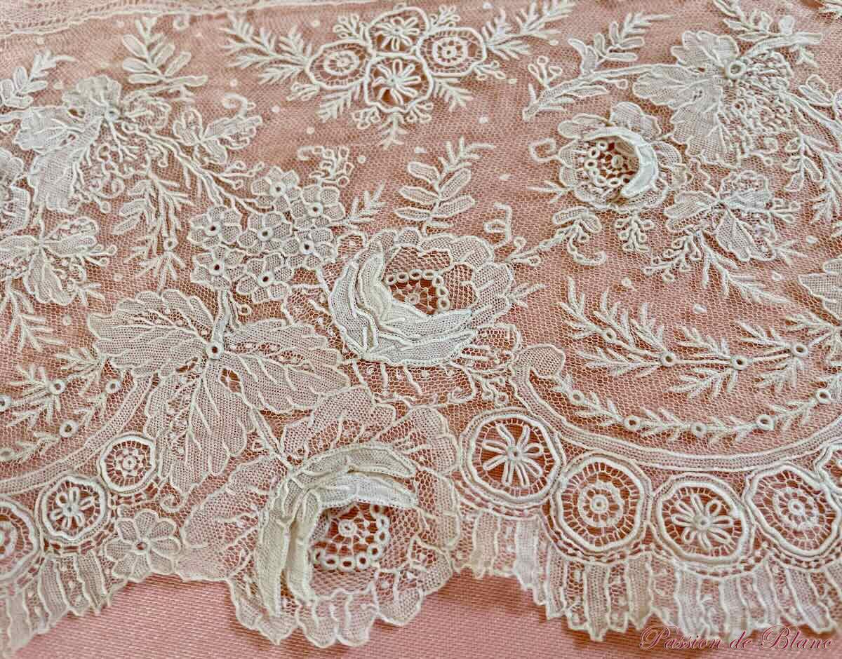 Dentelle à l'aiguille au point gaze avec motifs fleuris de roses,feuillages – Image 4