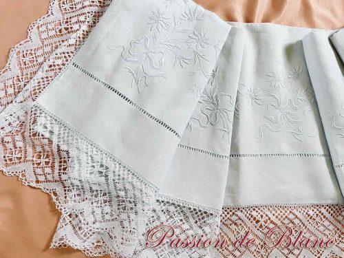 Drap lin fin broderies dentelle main