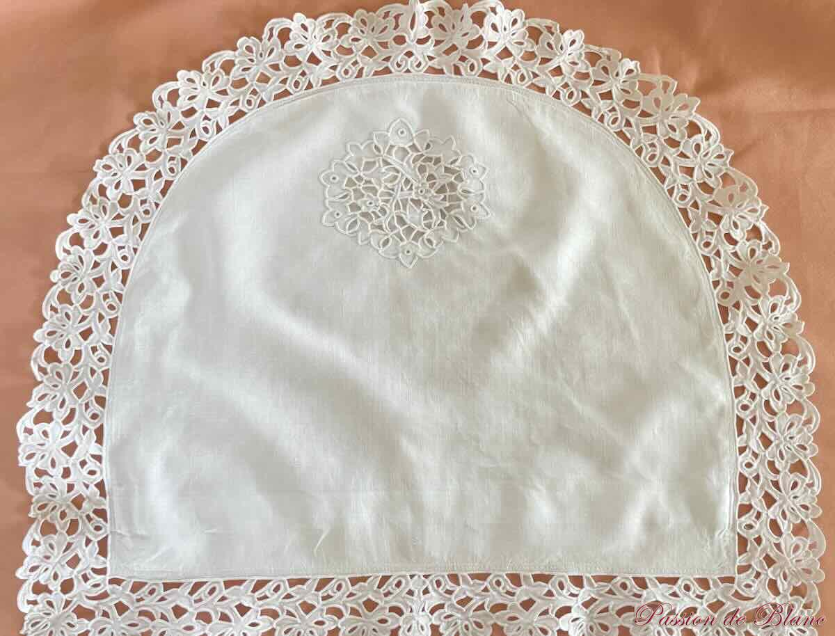 taie bébé broderie Richelieu