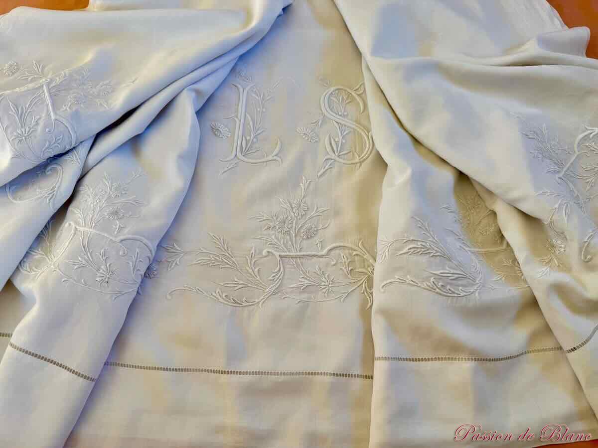 Rare drap 3 mètres de large en fil de lin blanc, grande découverte brodée main – Image 4