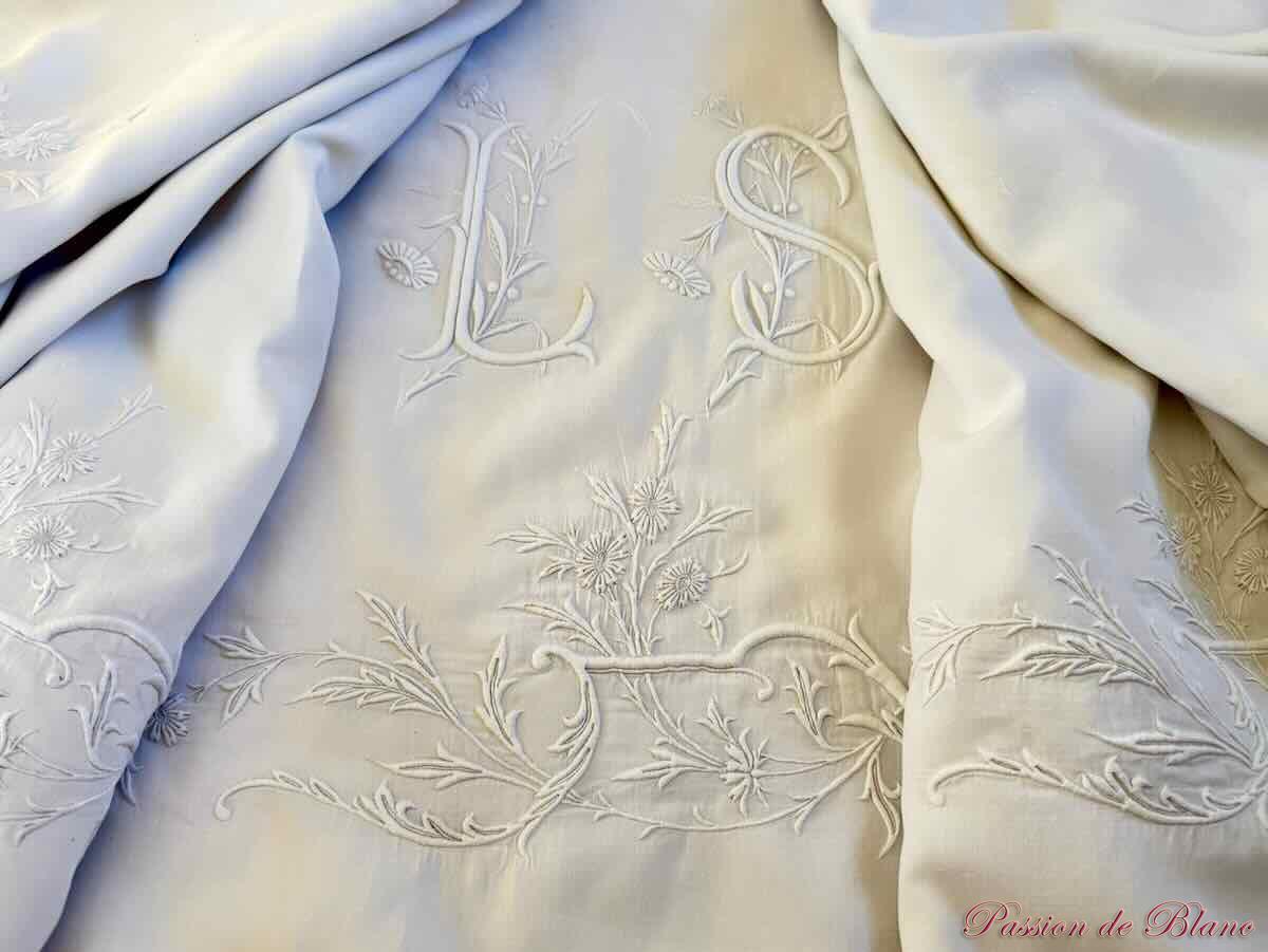 Rare drap 3 mètres de large en fil de lin blanc, grande découverte brodée main – Image 3