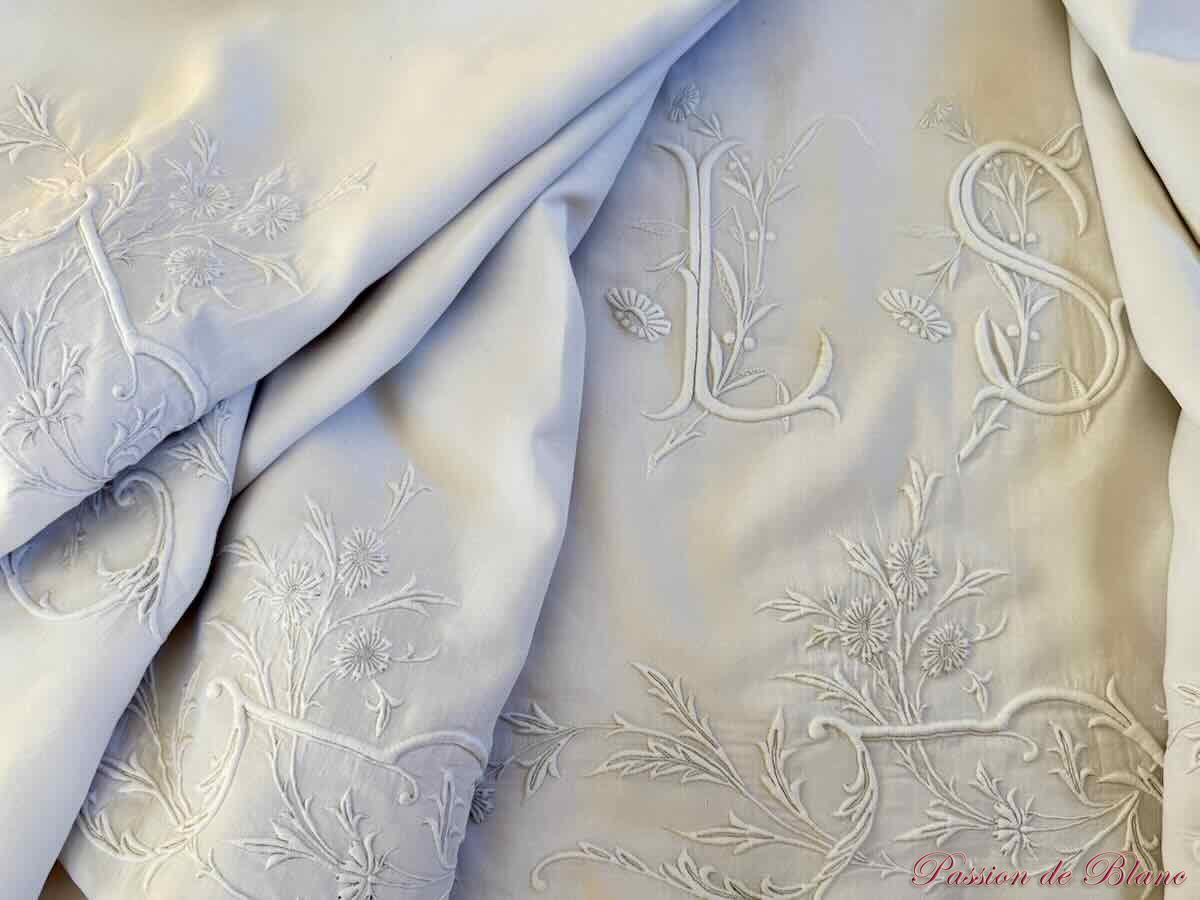 Rare drap 3 mètres de large en fil de lin blanc, grande découverte brodée main – Image 2